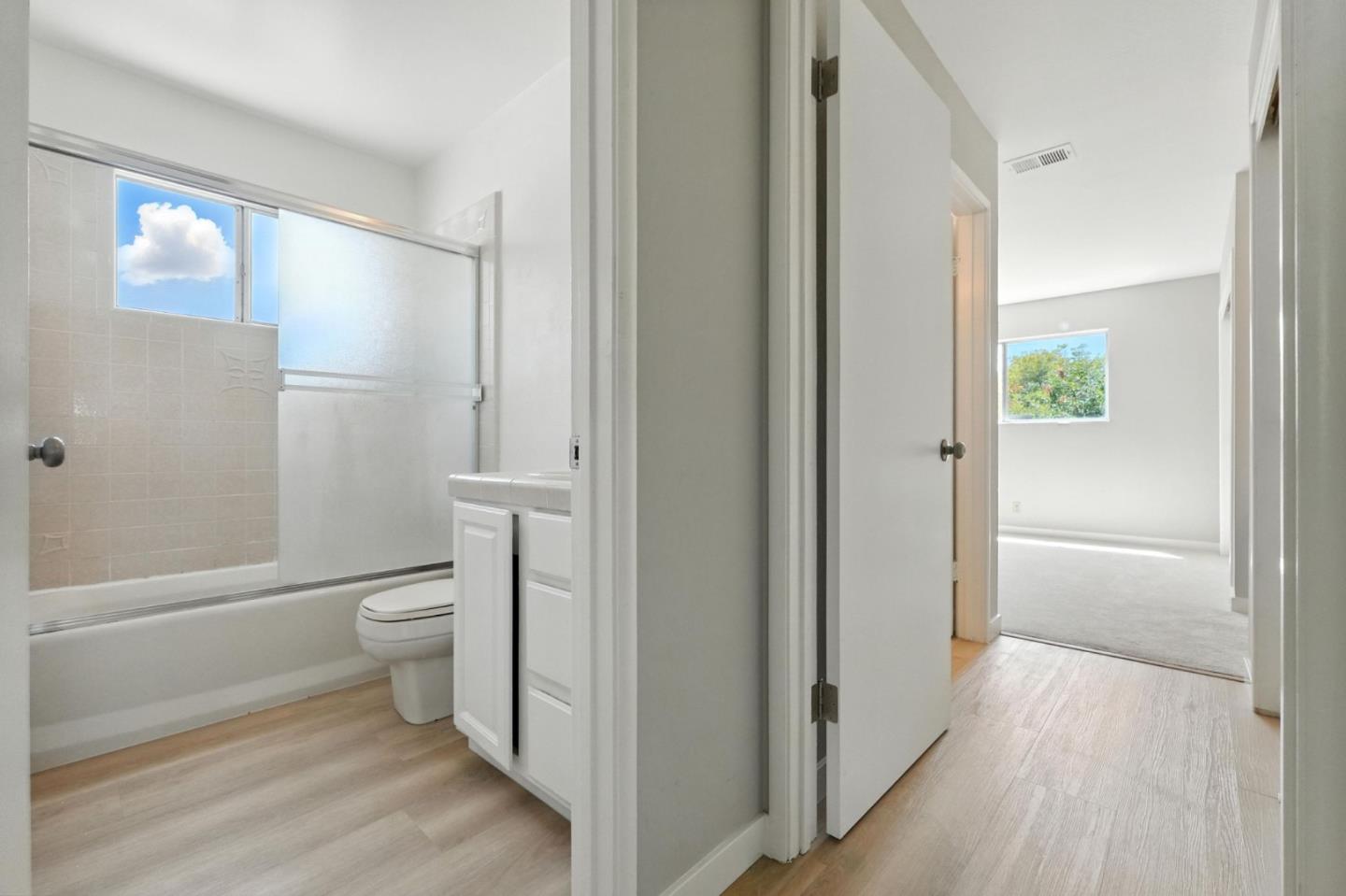 Detail Gallery Image 29 of 53 For 5911 Snell Ave, San Jose,  CA 95123 - 3 Beds | 2 Baths