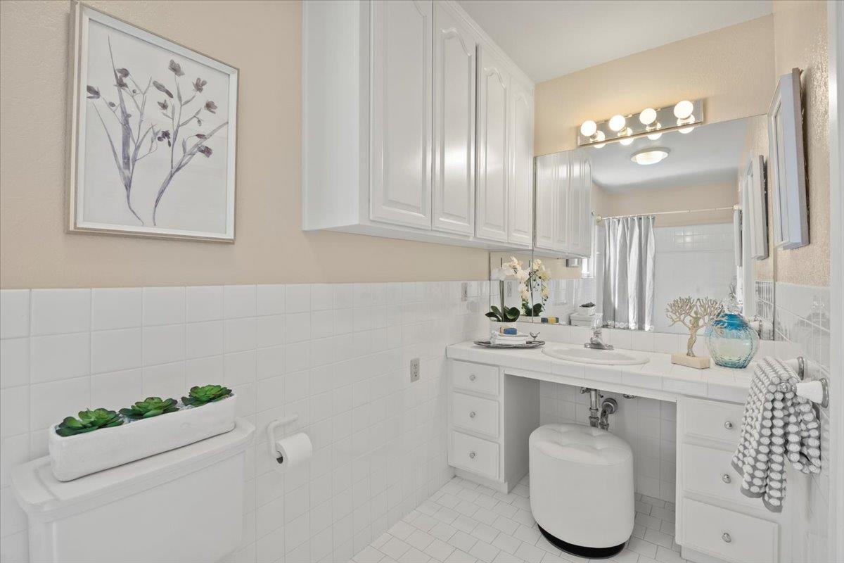 Detail Gallery Image 23 of 32 For 5633 Strawflower Ln, San Jose,  CA 95118 - 3 Beds | 2 Baths