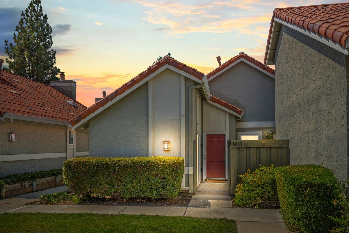 Detail Gallery Image 32 of 32 For 5633 Strawflower Ln, San Jose,  CA 95118 - 3 Beds | 2 Baths