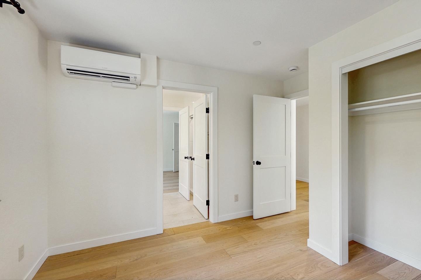 Detail Gallery Image 13 of 26 For 1188 Tokochi St, South Lake Tahoe,  CA 96150 - 3 Beds | 2/1 Baths