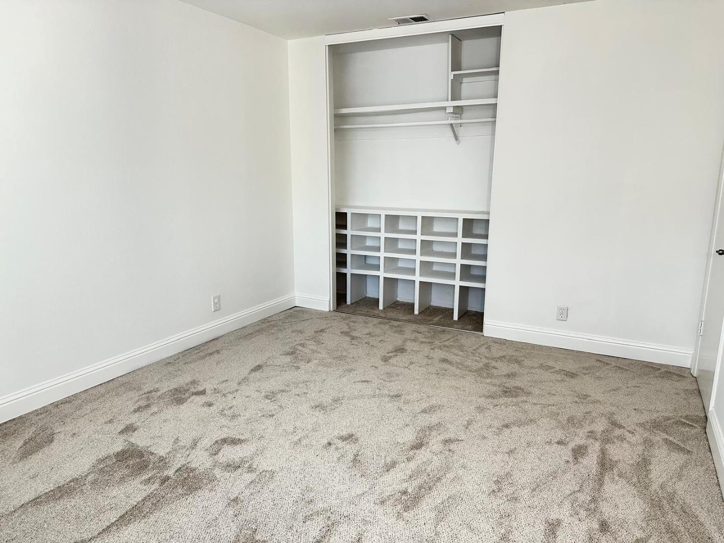Detail Gallery Image 20 of 31 For 3248 Rocky Water Ln, San Jose,  CA 95148 - 3 Beds | 2 Baths