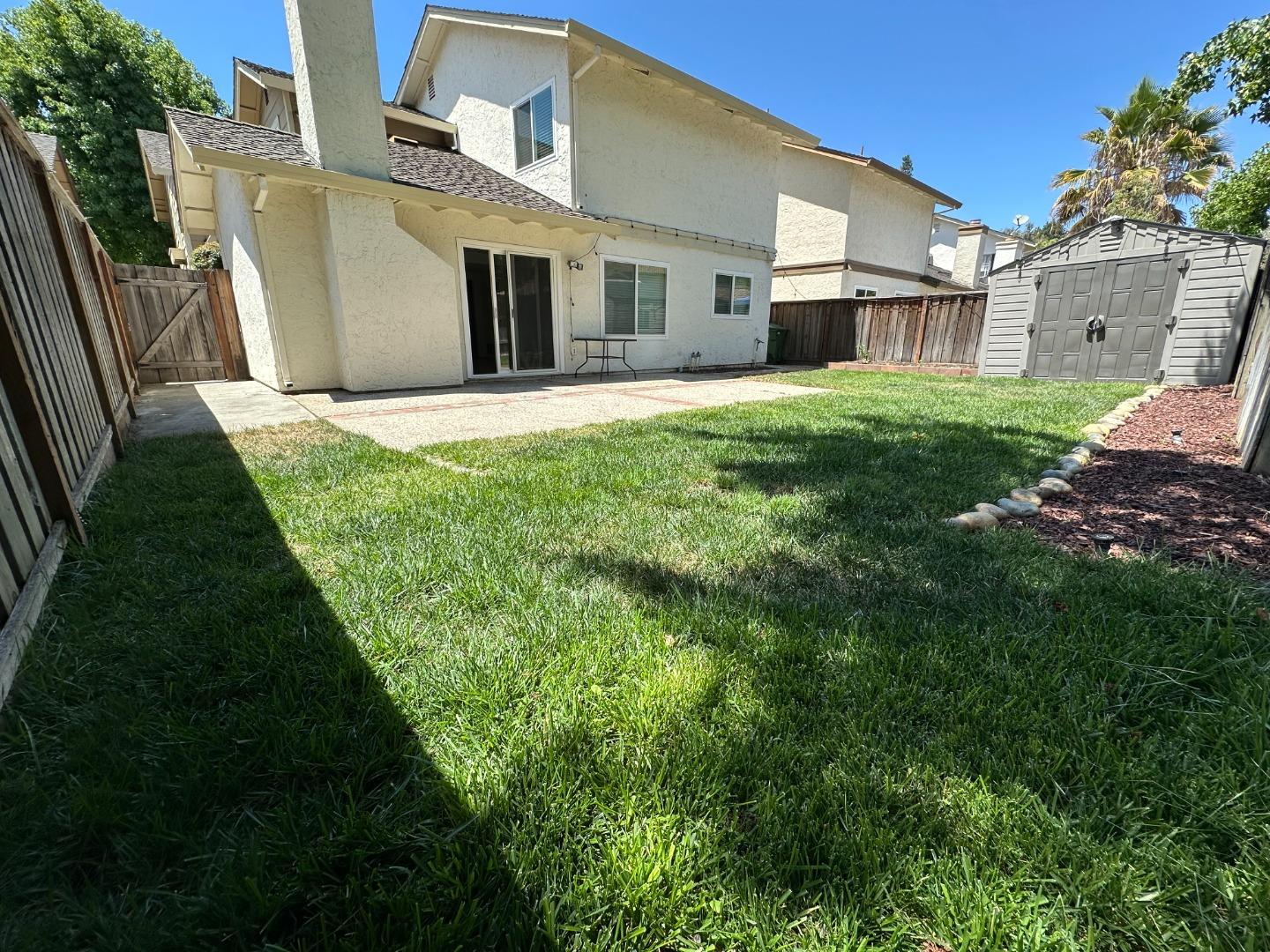 Detail Gallery Image 27 of 31 For 3248 Rocky Water Ln, San Jose,  CA 95148 - 3 Beds | 2 Baths