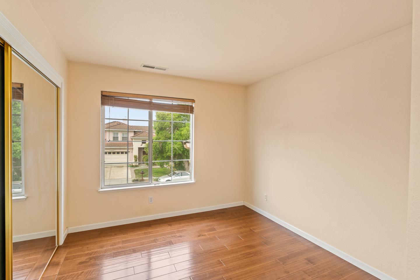 Detail Gallery Image 26 of 36 For 1832 Montage Ct, San Jose,  CA 95131 - 5 Beds | 3 Baths