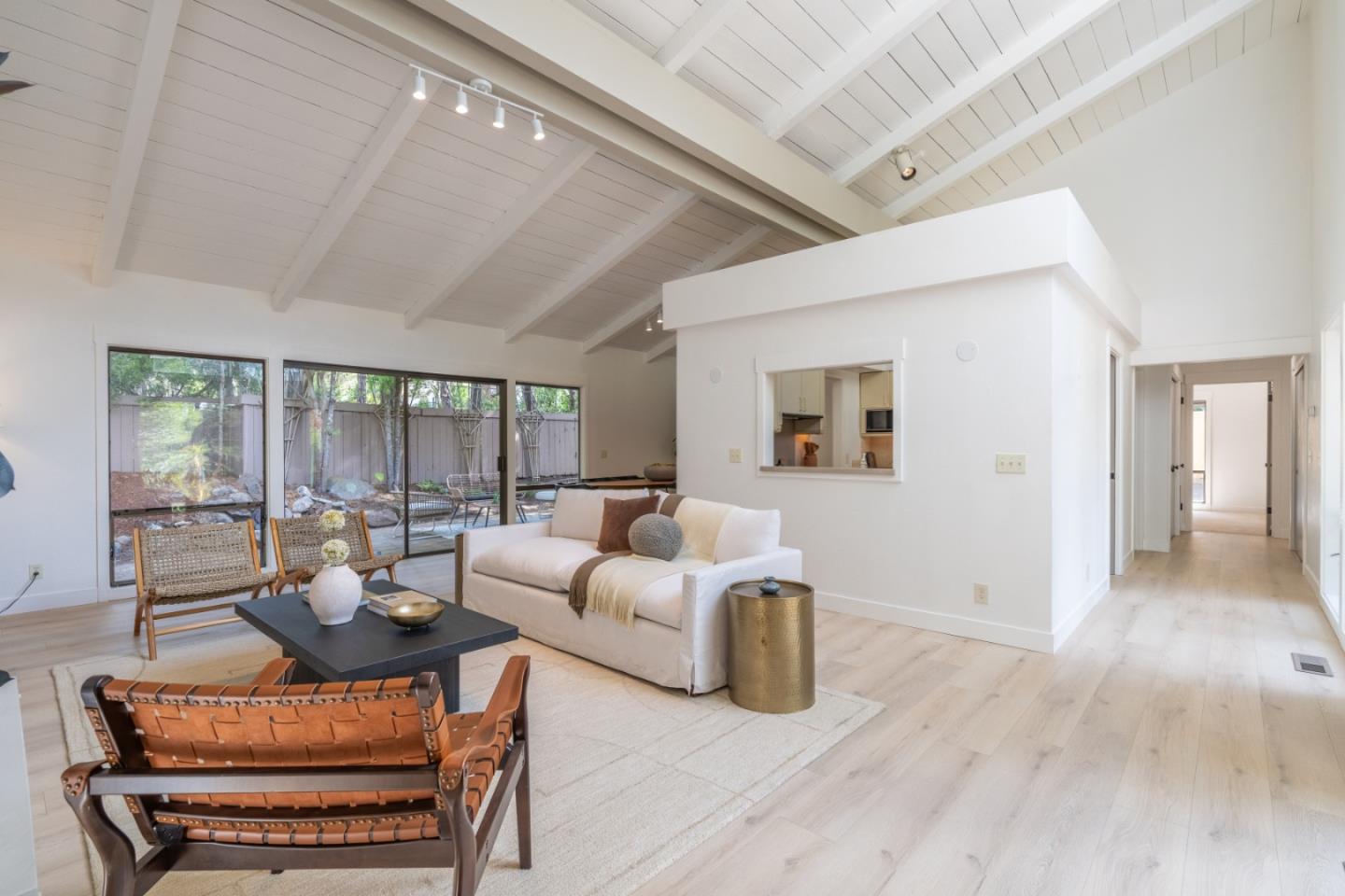 Detail Gallery Image 7 of 33 For 4091 Pine Meadows Way, Pebble Beach,  CA 93953 - 3 Beds | 2/1 Baths