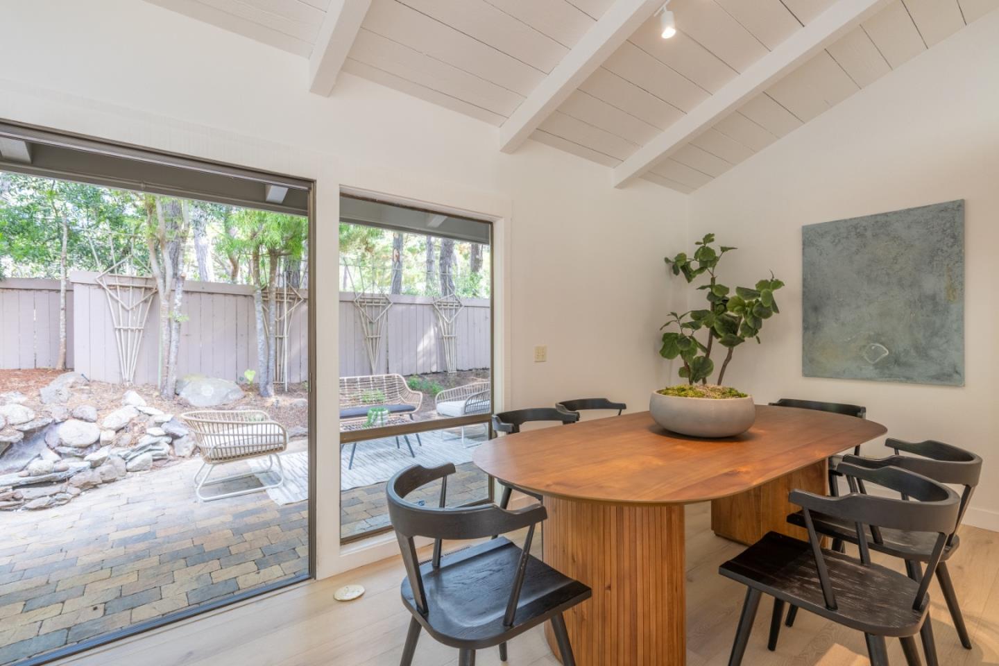 Detail Gallery Image 9 of 33 For 4091 Pine Meadows Way, Pebble Beach,  CA 93953 - 3 Beds | 2/1 Baths