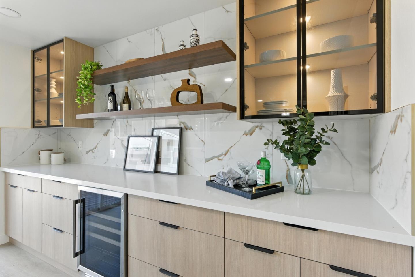 Detail Gallery Image 11 of 31 For 711 Los Huecos Dr, San Jose,  CA 95123 - 4 Beds | 2 Baths