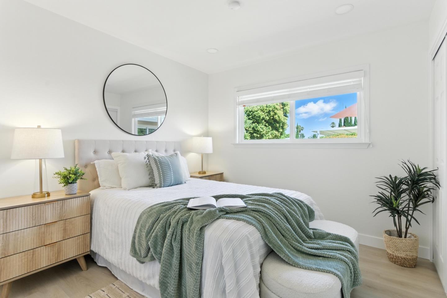 Detail Gallery Image 20 of 31 For 711 Los Huecos Dr, San Jose,  CA 95123 - 4 Beds | 2 Baths