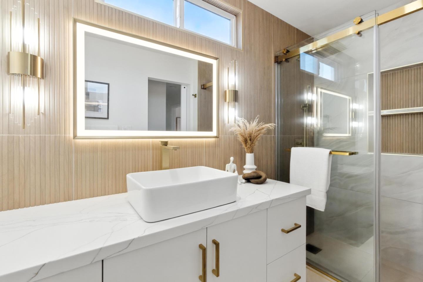 Detail Gallery Image 22 of 31 For 711 Los Huecos Dr, San Jose,  CA 95123 - 4 Beds | 2 Baths