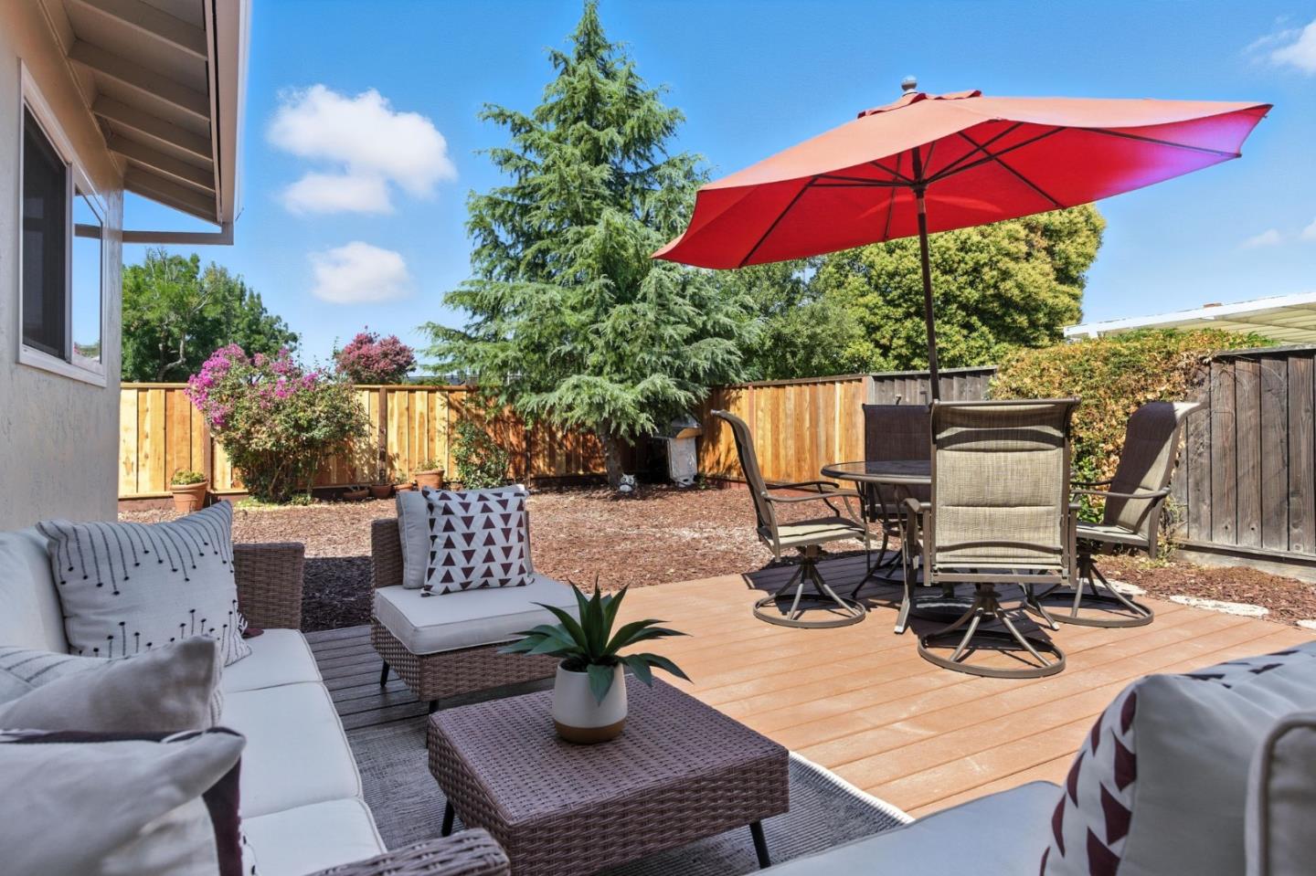 Detail Gallery Image 26 of 31 For 711 Los Huecos Dr, San Jose,  CA 95123 - 4 Beds | 2 Baths