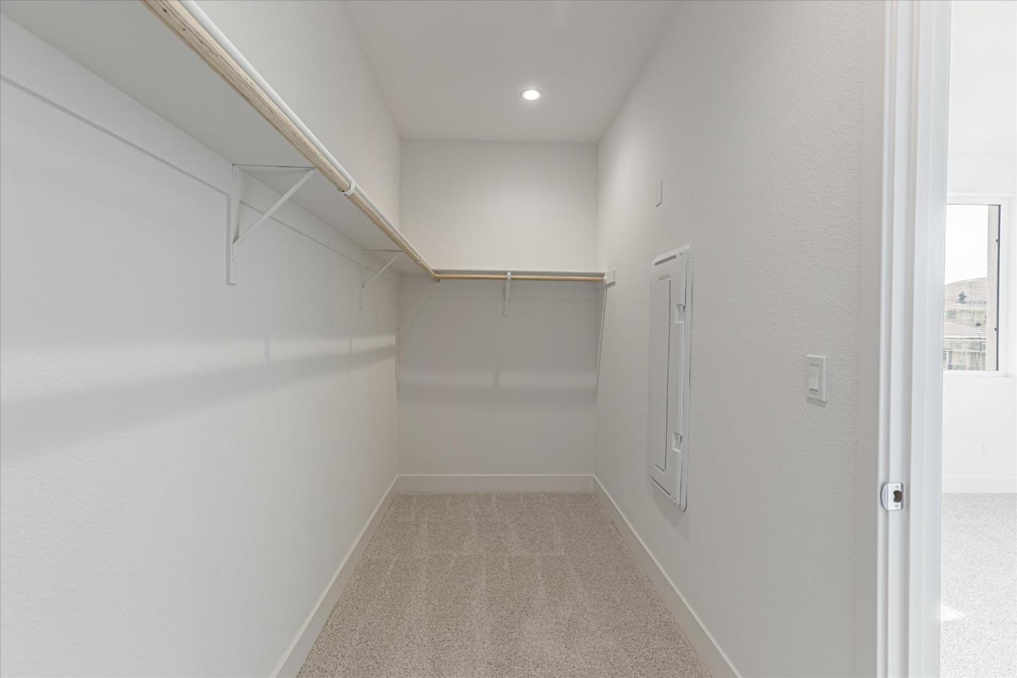 Detail Gallery Image 12 of 17 For 6002 Sunglow Ter, San Ramon,  CA 94583 - 3 Beds | 2/1 Baths