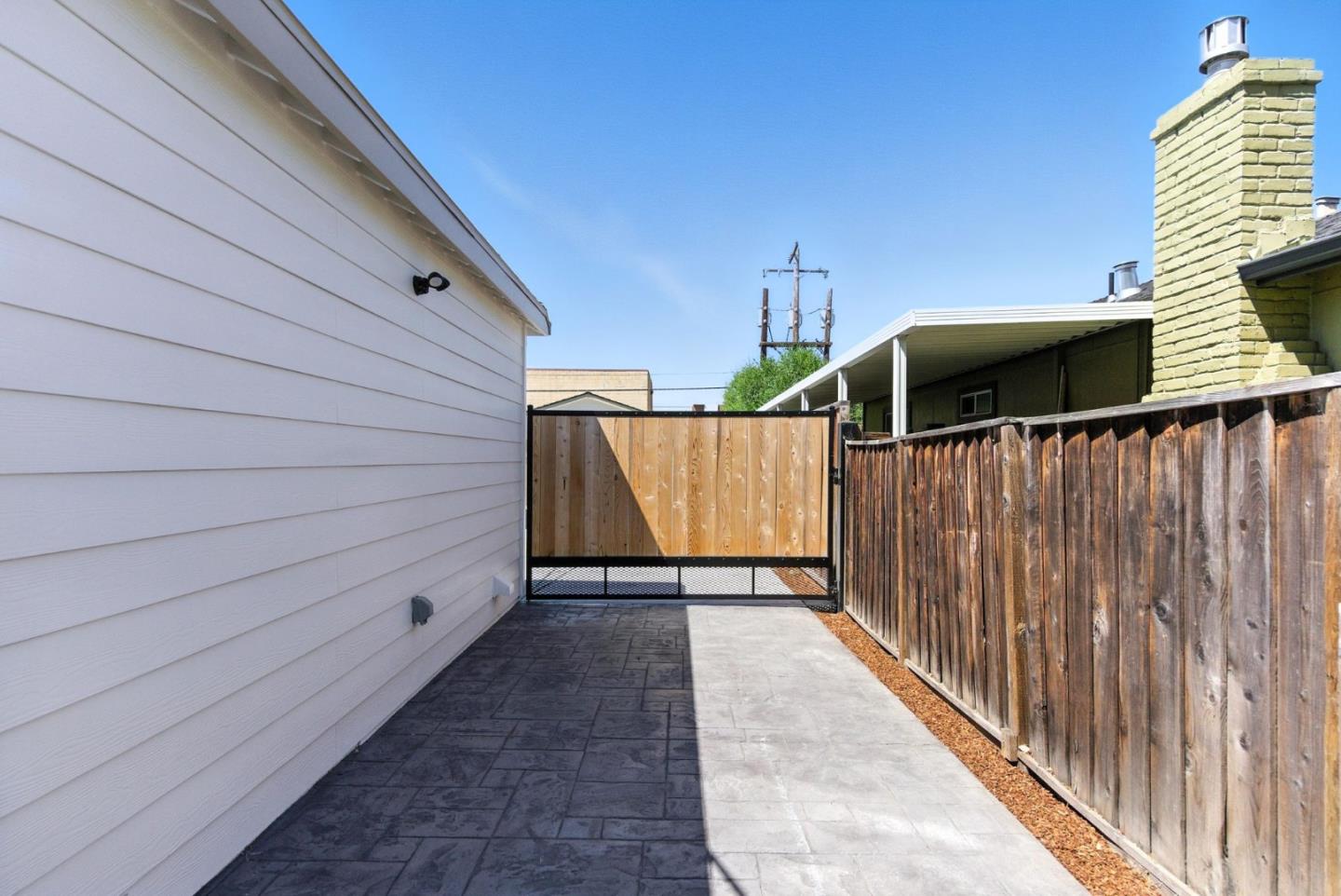 Detail Gallery Image 34 of 50 For 3085 Butte St, Santa Clara,  CA 95051 - 4 Beds | 3 Baths