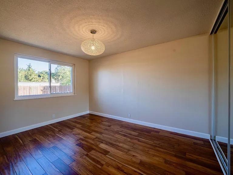 Detail Gallery Image 14 of 18 For 621 Forest Lake Dr, Pacifica,  CA 94044 - 3 Beds | 1 Baths