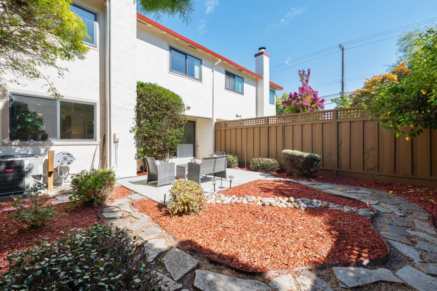 Detail Gallery Image 22 of 24 For 2030 Elm Leaf Ct, Santa Clara,  CA 95050 - 2 Beds | 1/1 Baths