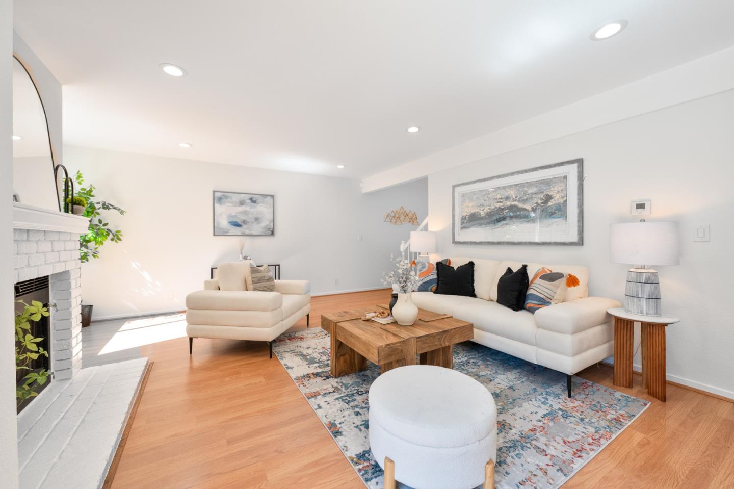 Detail Gallery Image 4 of 24 For 2030 Elm Leaf Ct, Santa Clara,  CA 95050 - 2 Beds | 1/1 Baths