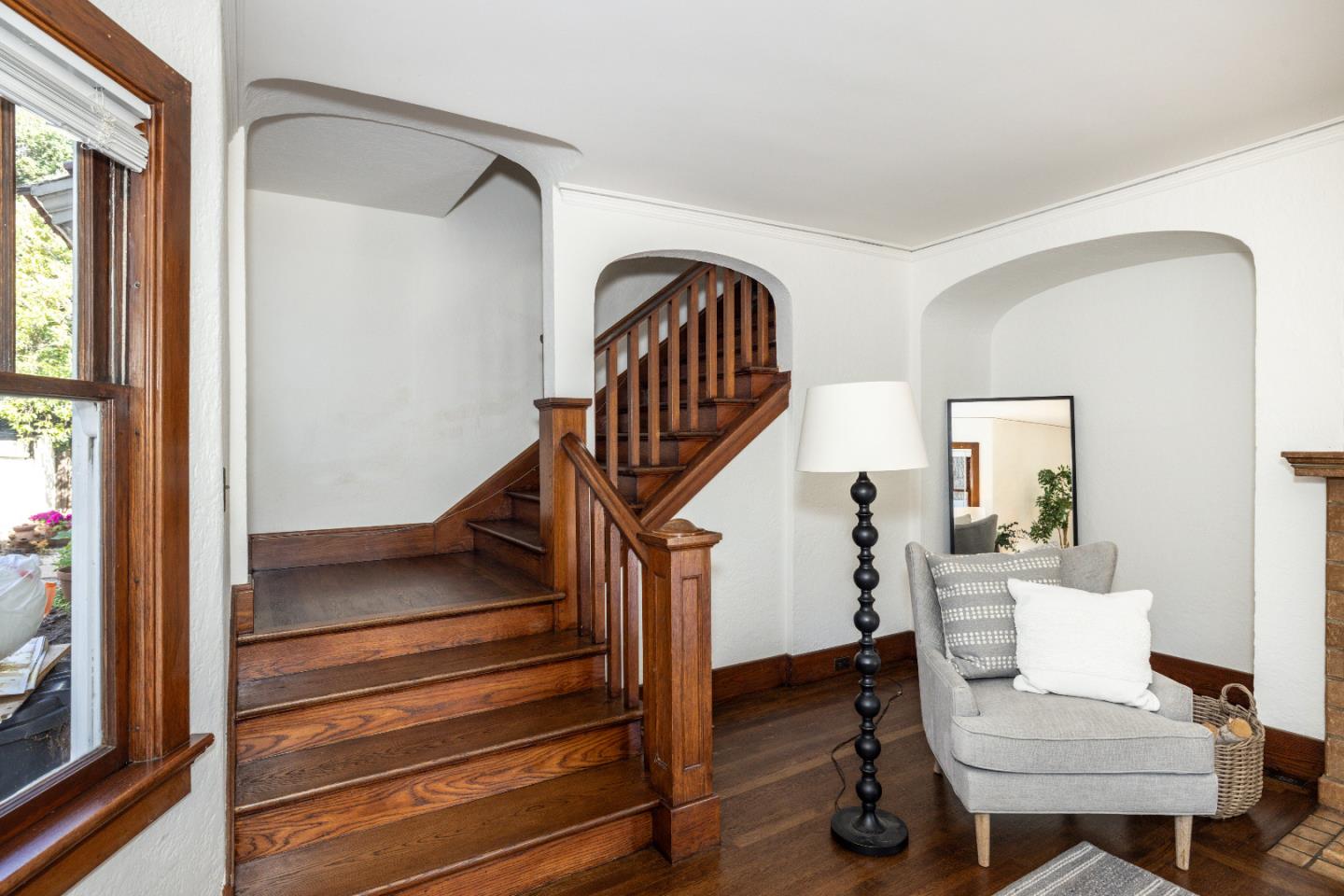 Detail Gallery Image 10 of 29 For 125 Lowell Ave, Palo Alto,  CA 94301 - 4 Beds | 1/1 Baths