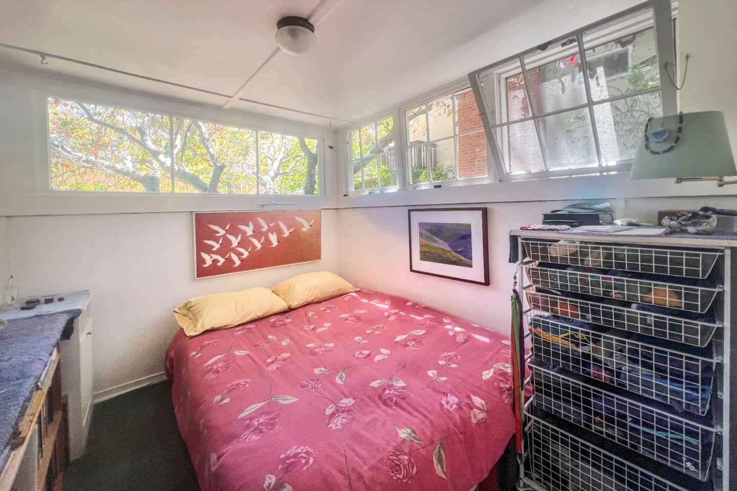 Detail Gallery Image 27 of 29 For 125 Lowell Ave, Palo Alto,  CA 94301 - 4 Beds | 1/1 Baths