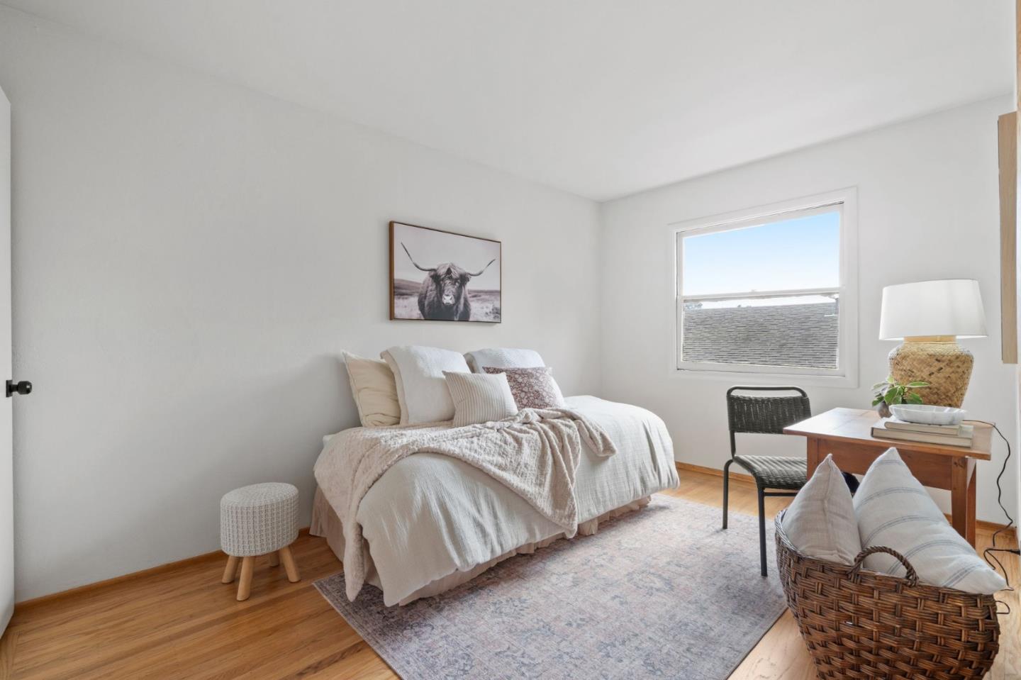 Detail Gallery Image 15 of 29 For 723 Moana Way, Pacifica,  CA 94044 - 3 Beds | 1/1 Baths