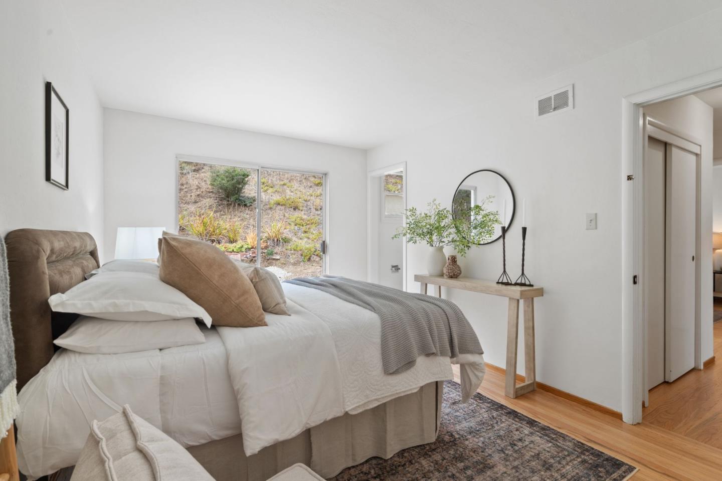 Detail Gallery Image 20 of 29 For 723 Moana Way, Pacifica,  CA 94044 - 3 Beds | 1/1 Baths