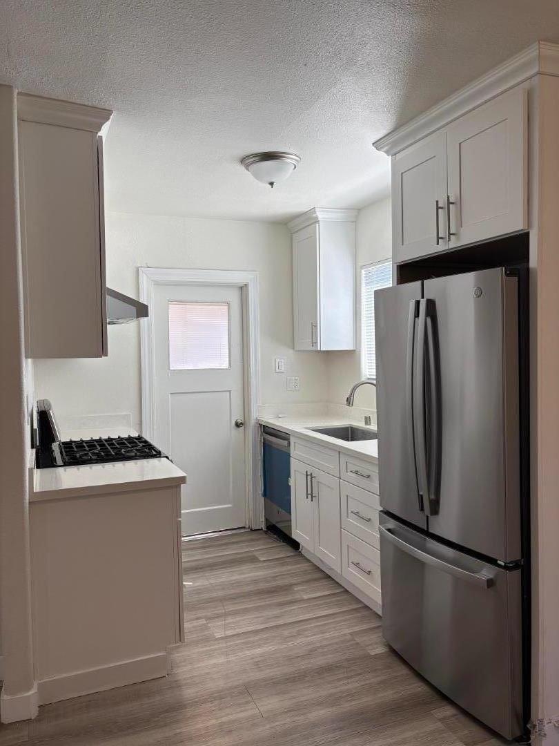 Detail Gallery Image 6 of 17 For 255 S 24th St, San Jose,  CA 95116 - 2 Beds | 1 Baths