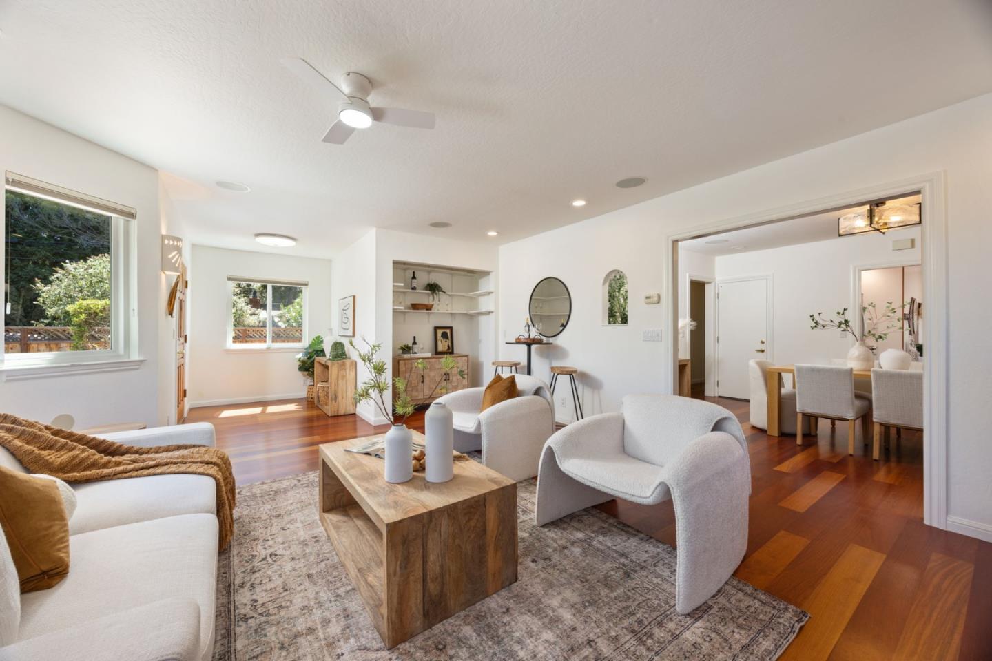Detail Gallery Image 8 of 34 For 3820 Fair Oaks Ave, Menlo Park,  CA 94025 - 2 Beds | 2 Baths