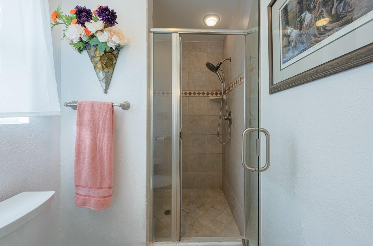Detail Gallery Image 26 of 57 For 9891 Equestrian Pl, Salinas,  CA 93907 - 3 Beds | 2/1 Baths