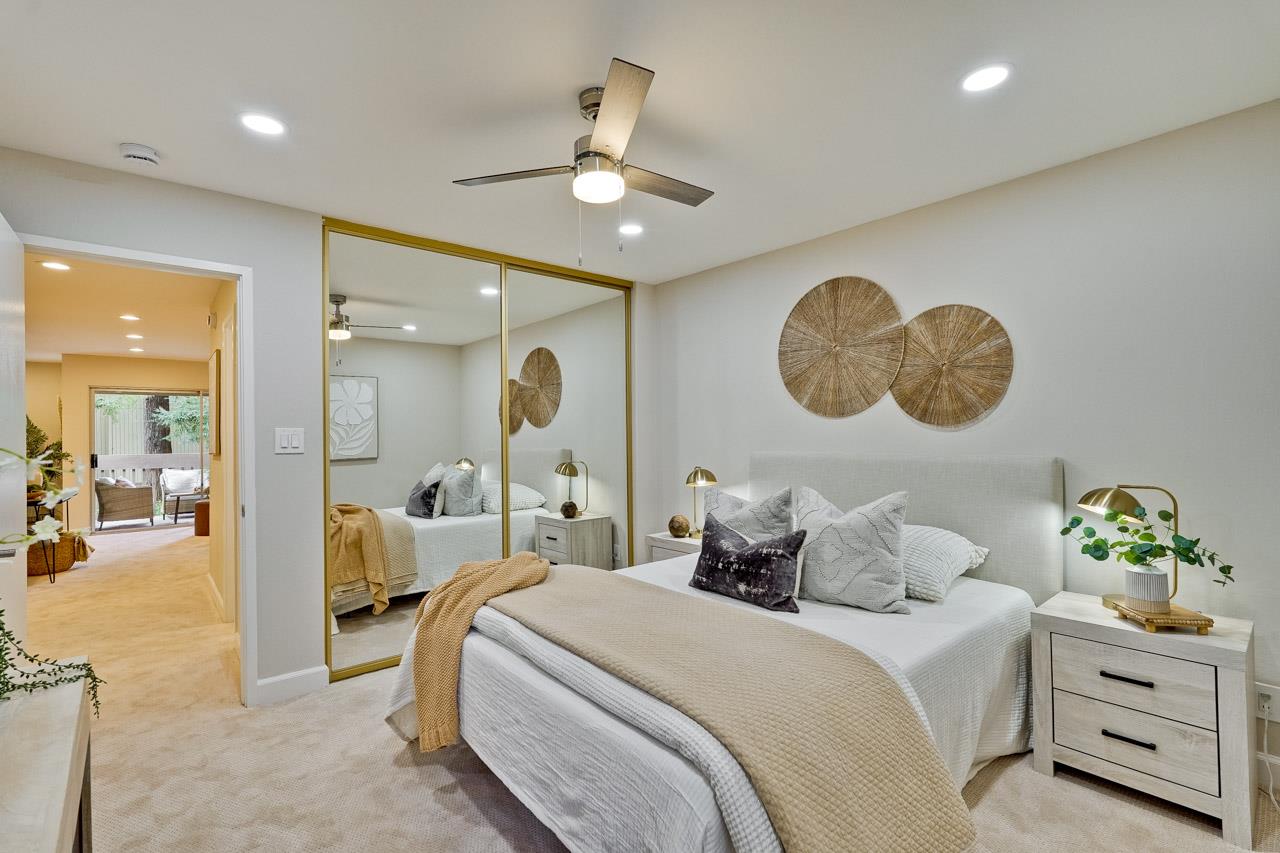 Detail Gallery Image 18 of 45 For 505 Cypress Point Dr #176,  Mountain View,  CA 94043 - 2 Beds | 1 Baths