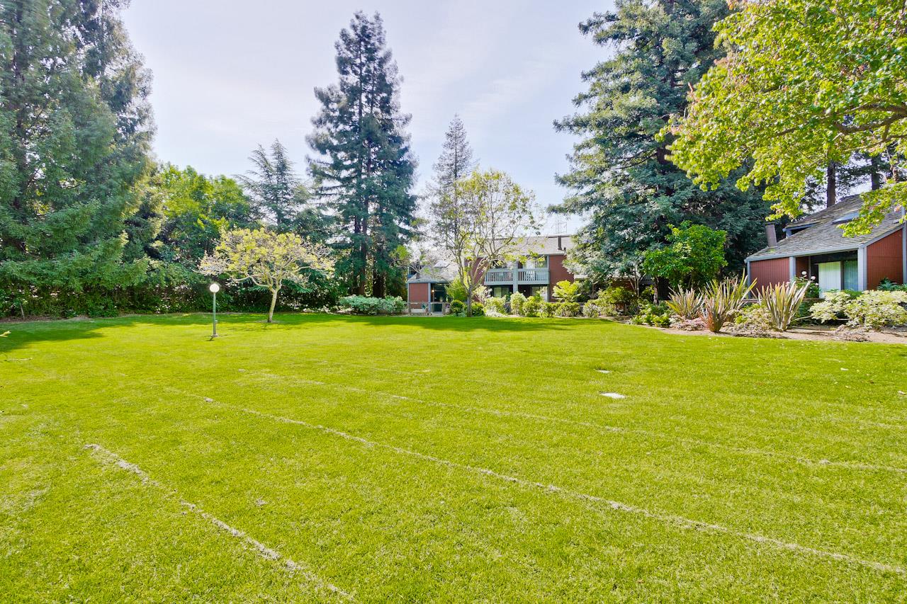 Detail Gallery Image 32 of 45 For 505 Cypress Point Dr #176,  Mountain View,  CA 94043 - 2 Beds | 1 Baths