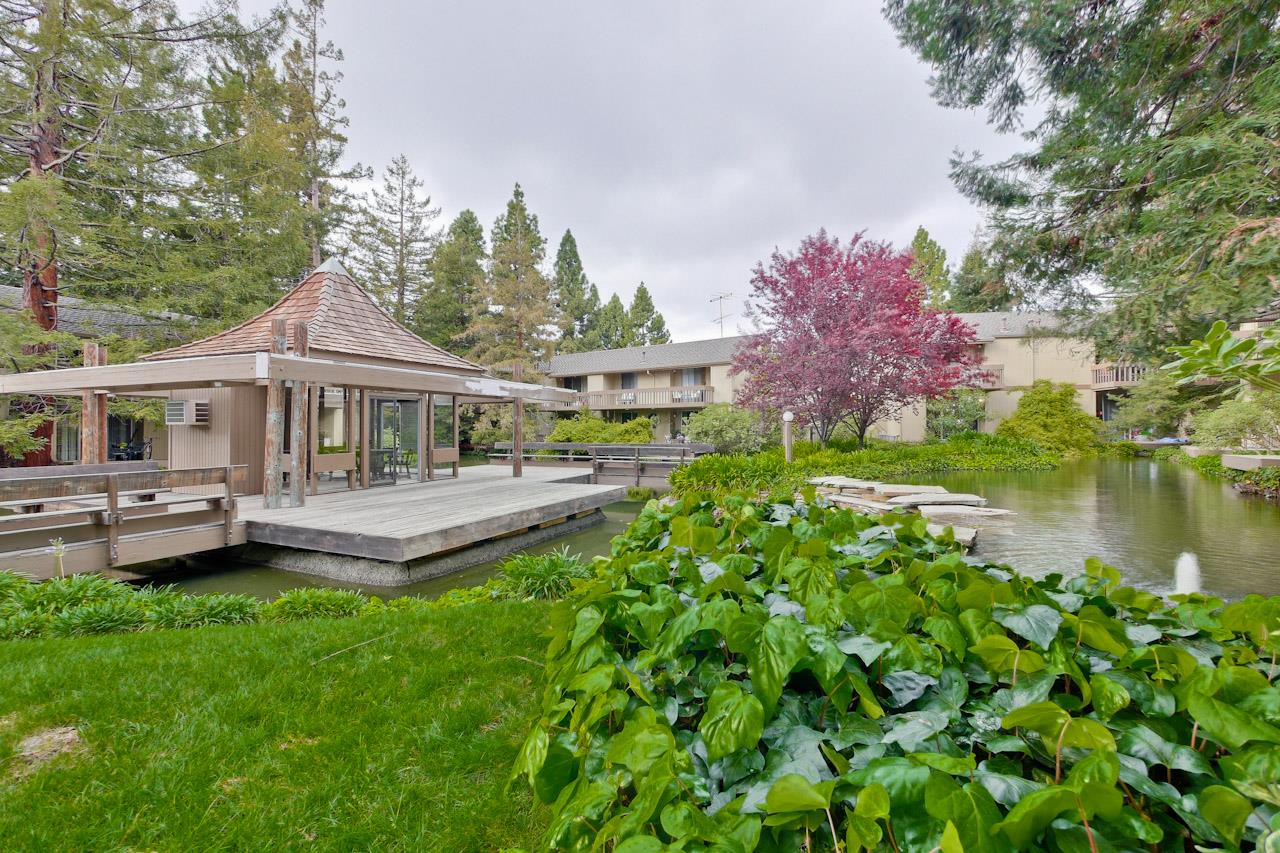 Detail Gallery Image 36 of 45 For 505 Cypress Point Dr #176,  Mountain View,  CA 94043 - 2 Beds | 1 Baths