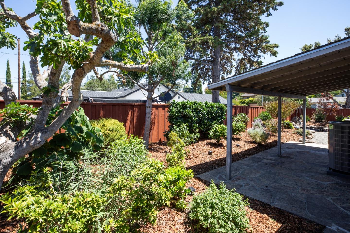 Detail Gallery Image 17 of 22 For 3857 Timlott Ct, Palo Alto,  CA 94306 - 3 Beds | 2 Baths