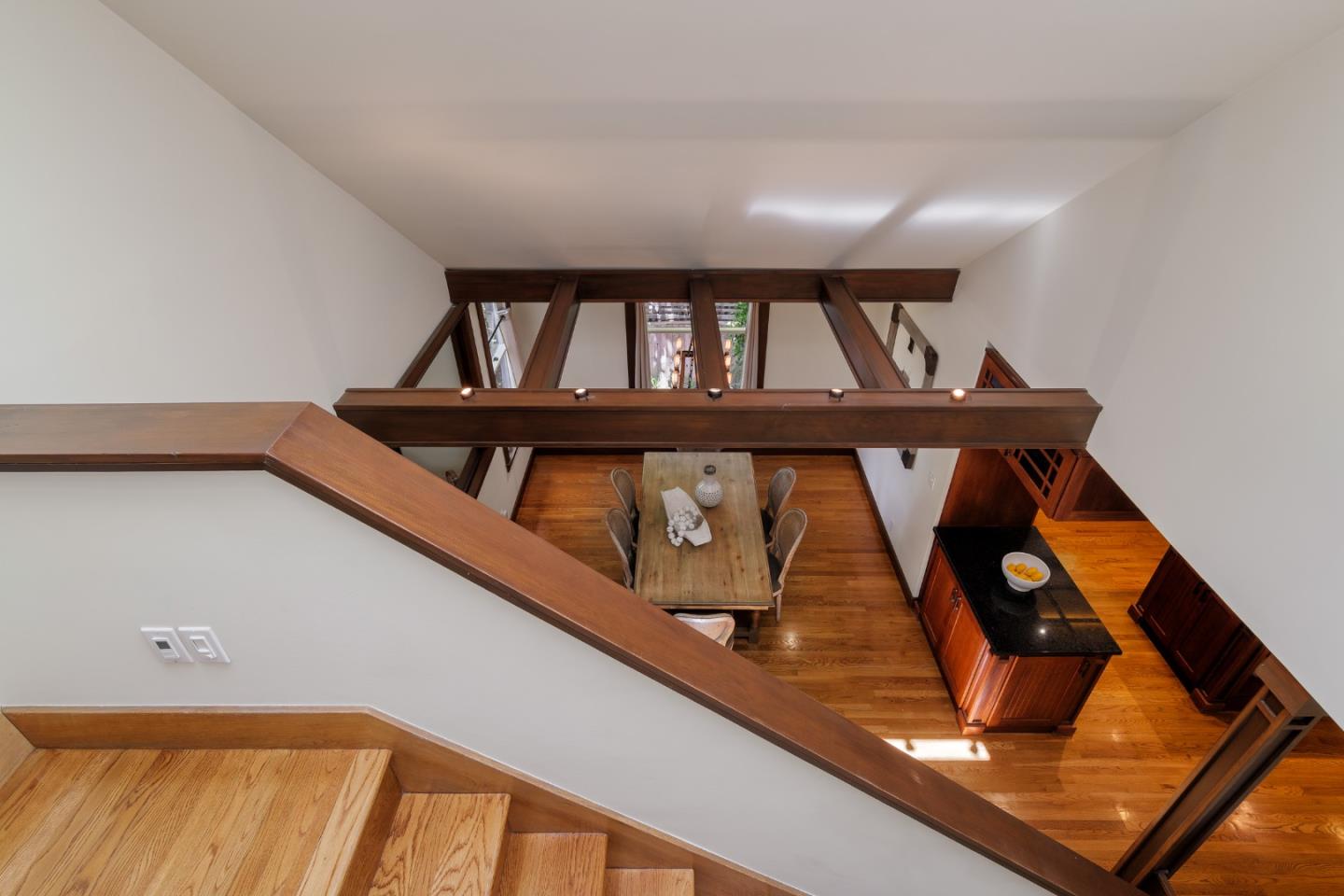 Detail Gallery Image 21 of 39 For 1245 Waverley St, Palo Alto,  CA 94301 - 4 Beds | 3 Baths