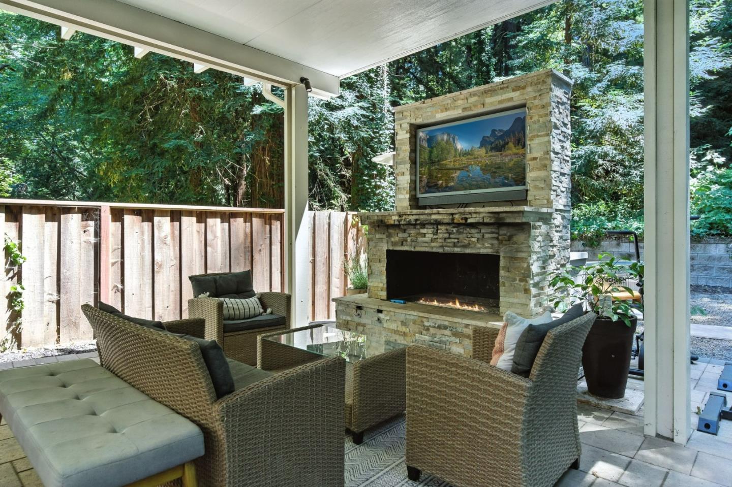 Detail Gallery Image 28 of 36 For 17666 Navajo Trl, Los Gatos,  CA 95033 - 3 Beds | 2 Baths