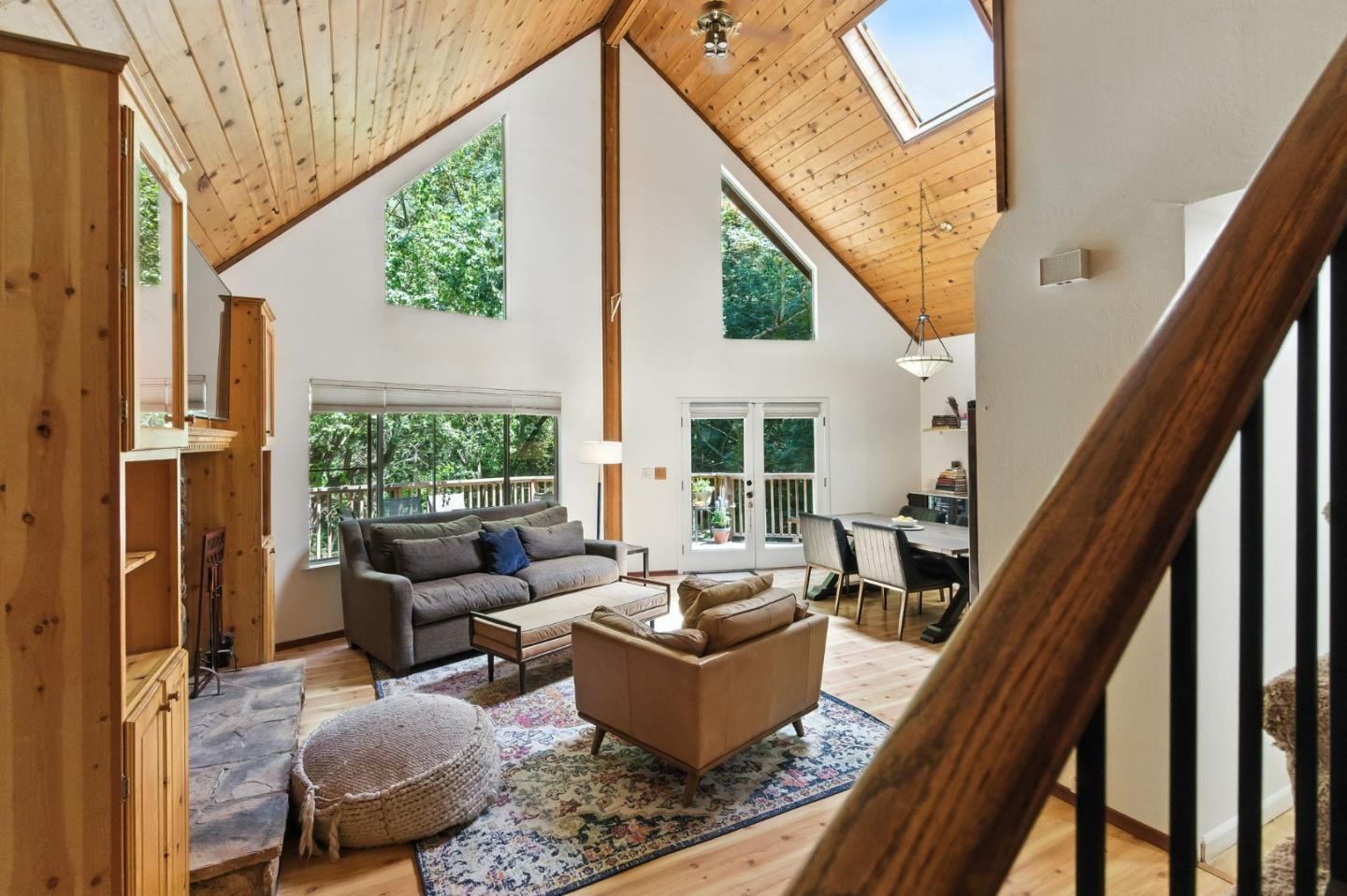 Detail Gallery Image 6 of 36 For 17666 Navajo Trl, Los Gatos,  CA 95033 - 3 Beds | 2 Baths