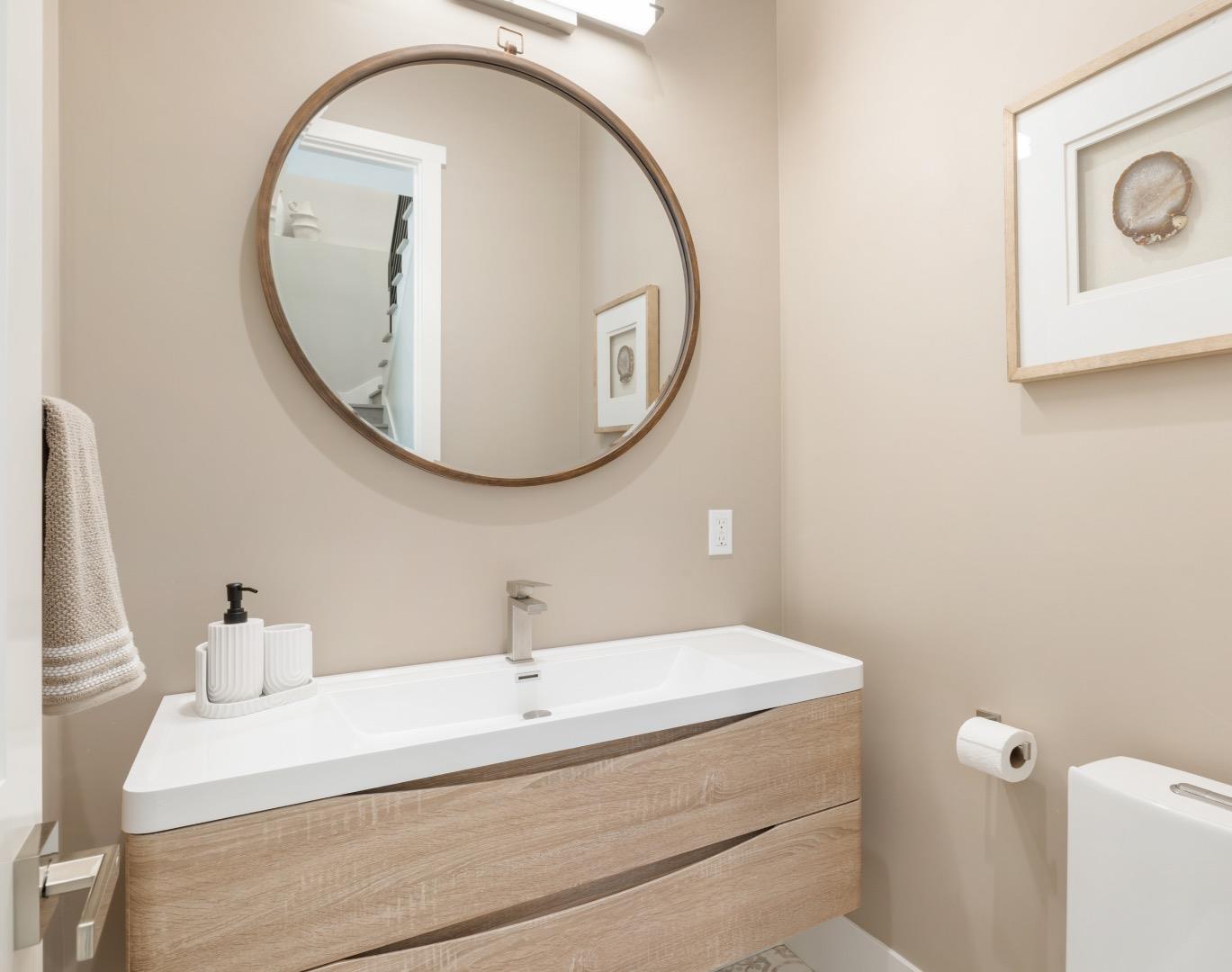Detail Gallery Image 13 of 40 For 671 Live Oak Ave, Menlo Park,  CA 94025 - 5 Beds | 5/1 Baths