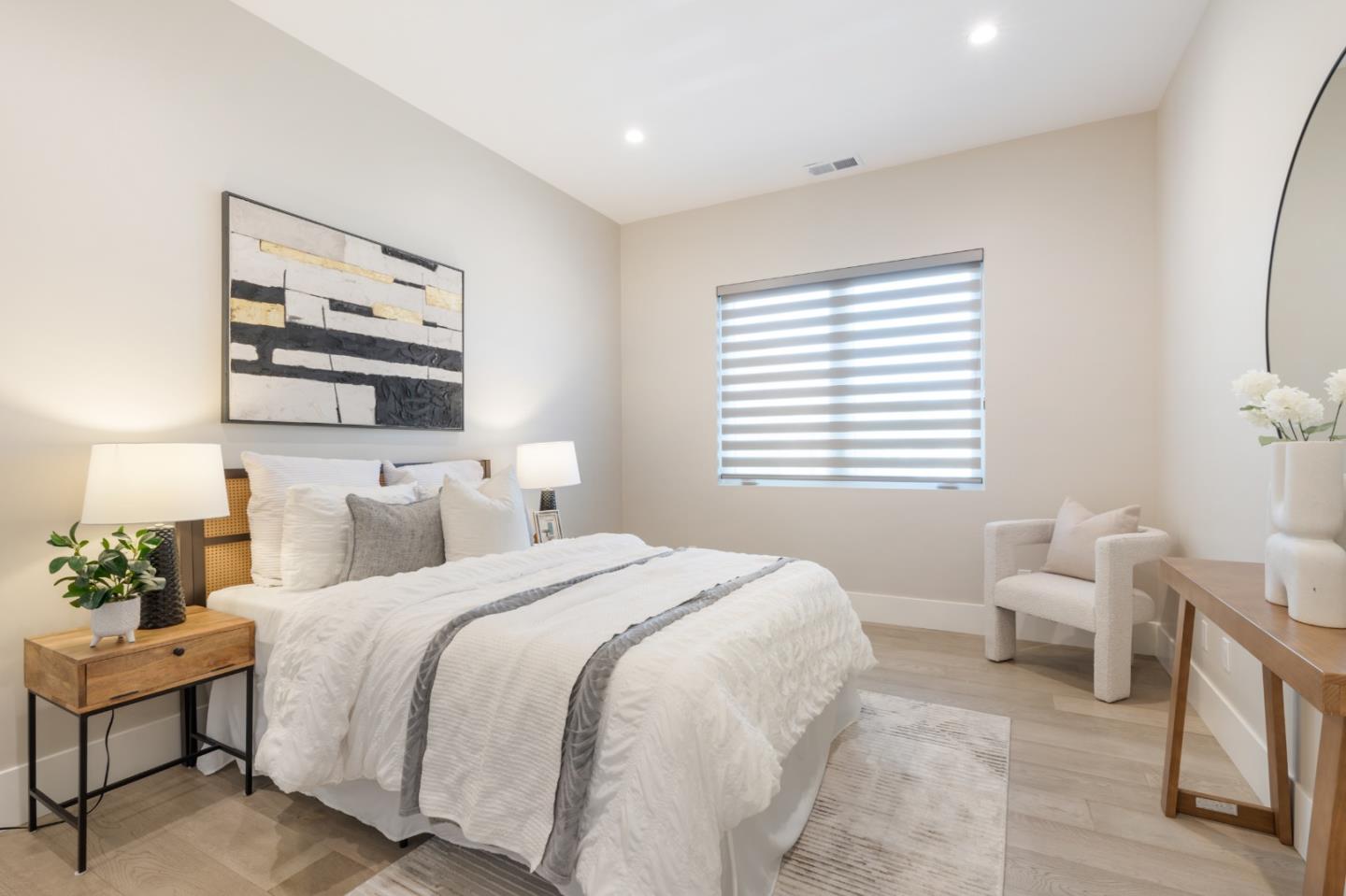 Detail Gallery Image 17 of 40 For 671 Live Oak Ave, Menlo Park,  CA 94025 - 5 Beds | 5/1 Baths