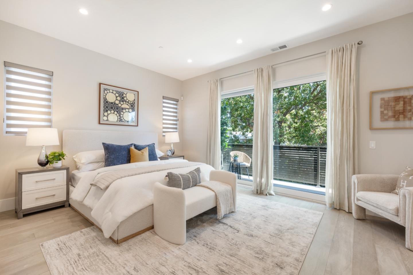 Detail Gallery Image 24 of 40 For 671 Live Oak Ave, Menlo Park,  CA 94025 - 5 Beds | 5/1 Baths