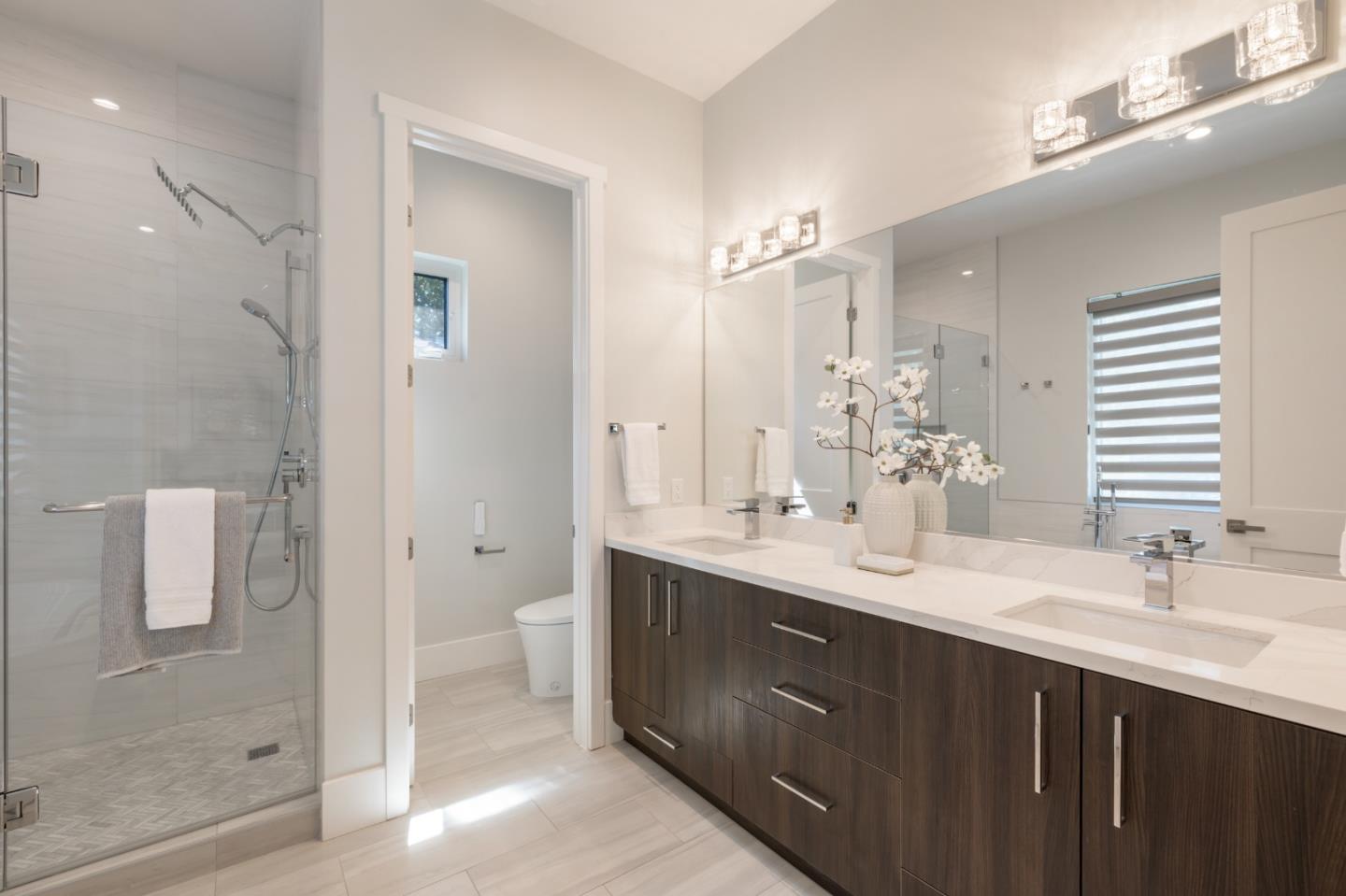Detail Gallery Image 29 of 40 For 671 Live Oak Ave, Menlo Park,  CA 94025 - 5 Beds | 5/1 Baths