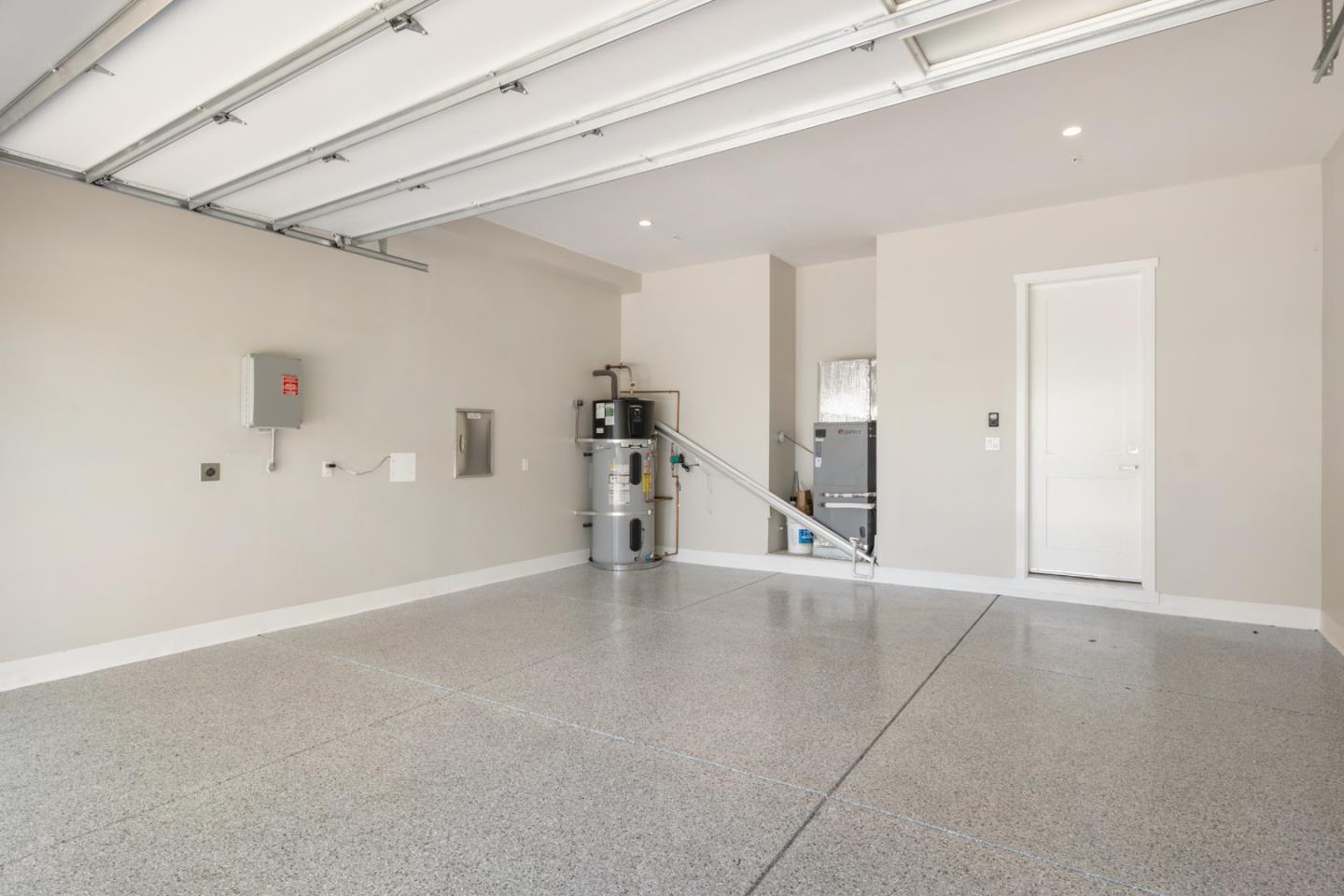 Detail Gallery Image 38 of 40 For 671 Live Oak Ave, Menlo Park,  CA 94025 - 5 Beds | 5/1 Baths