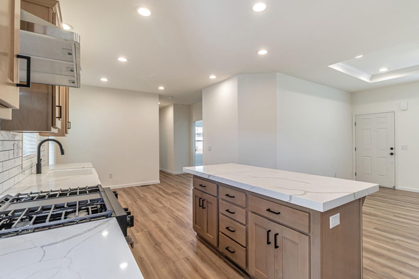 Detail Gallery Image 10 of 26 For 510 Saddlebrook Dr #153,  San Jose,  CA 95136 - 3 Beds | 2 Baths