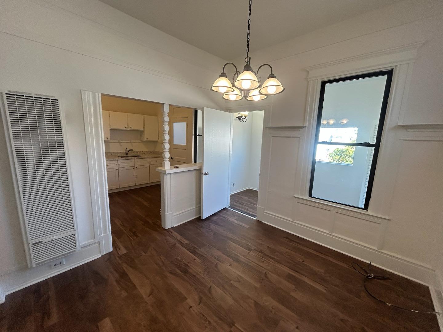 Detail Gallery Image 6 of 15 For 4480-4482 Mission St, San Francisco,  CA 94112 - – Beds | – Baths