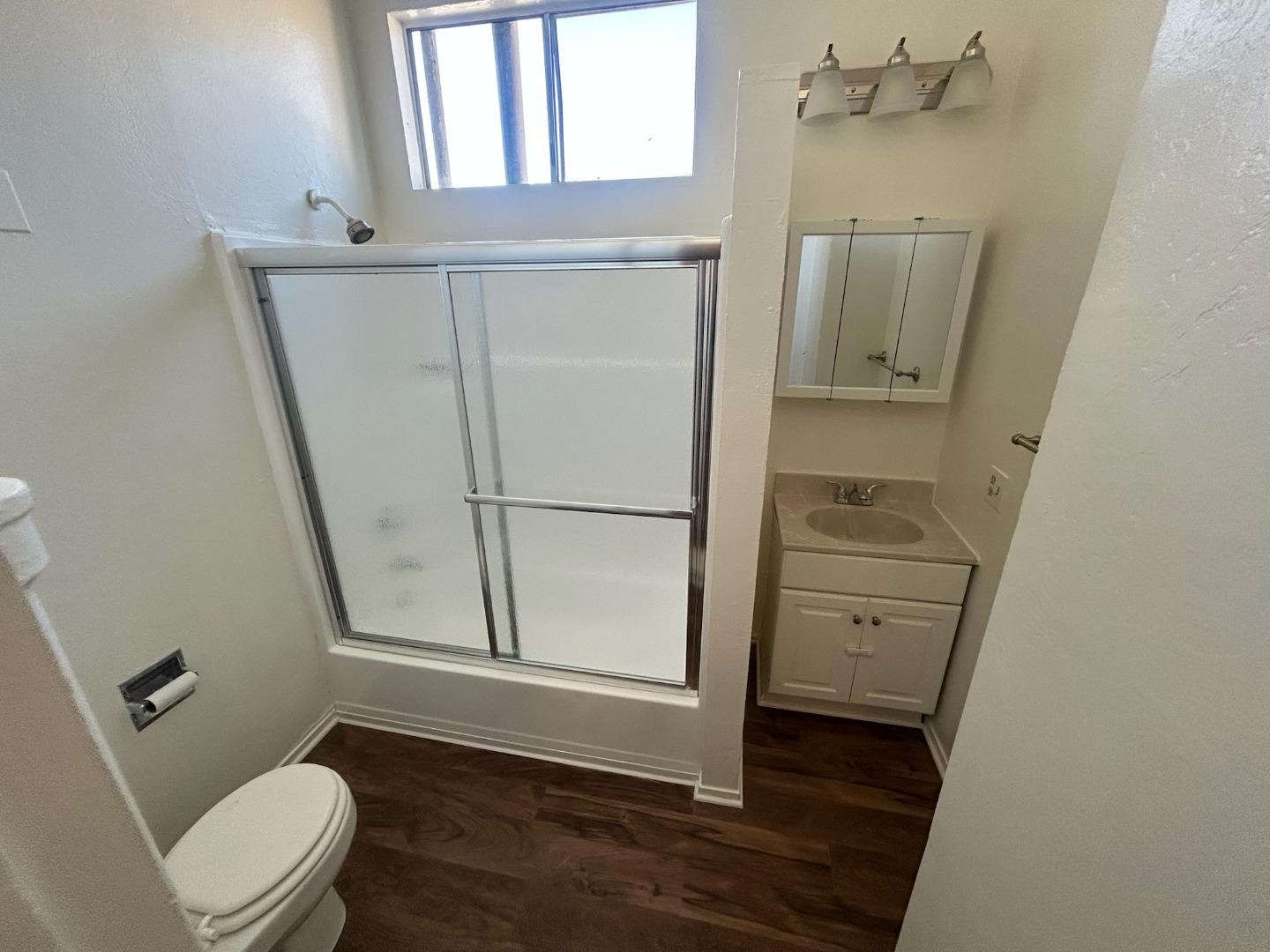 Detail Gallery Image 9 of 15 For 4480-4482 Mission St, San Francisco,  CA 94112 - – Beds | – Baths