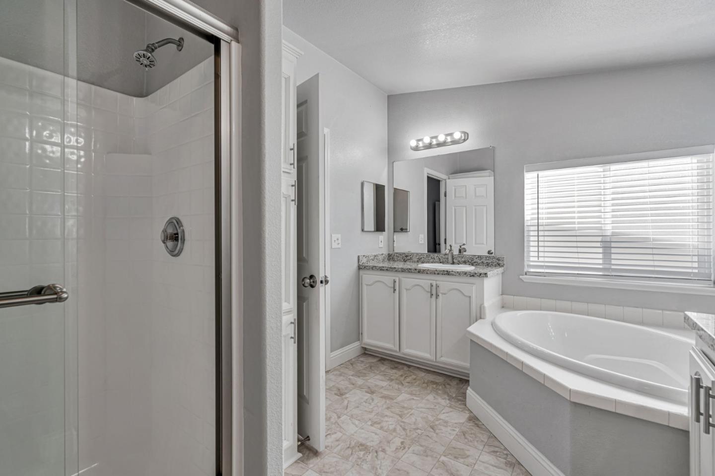Detail Gallery Image 32 of 40 For 600 E Weddell Dr #194,  Sunnyvale,  CA 94089 - 3 Beds | 2 Baths