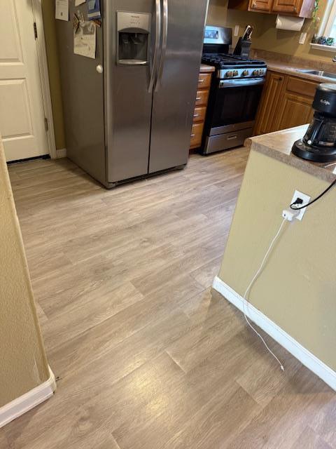 Detail Gallery Image 5 of 22 For 1297 Spark St, Greenfield,  CA 93927 - 4 Beds | 2/1 Baths
