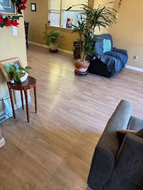 Detail Gallery Image 8 of 22 For 1297 Spark St, Greenfield,  CA 93927 - 4 Beds | 2/1 Baths