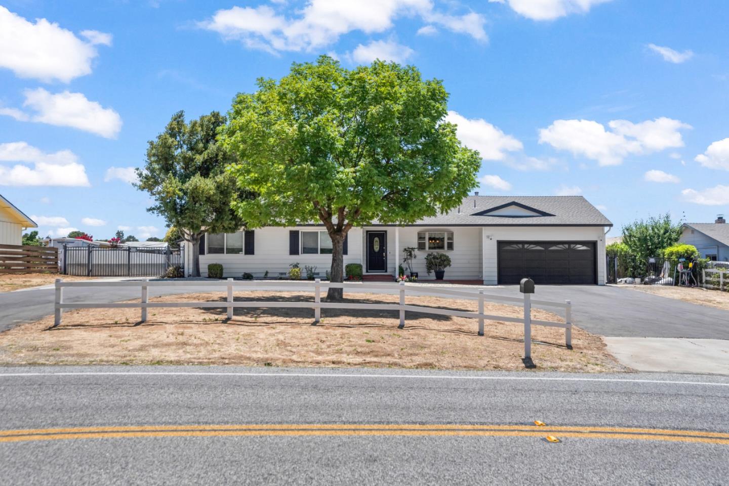 Detail Gallery Image 2 of 49 For 1830 Church Ave, Gilroy,  CA 95020 - 3 Beds | 2 Baths