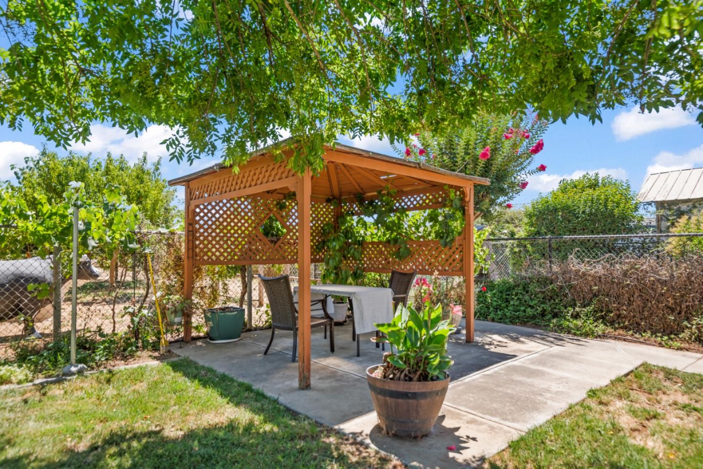 Detail Gallery Image 38 of 49 For 1830 Church Ave, Gilroy,  CA 95020 - 3 Beds | 2 Baths