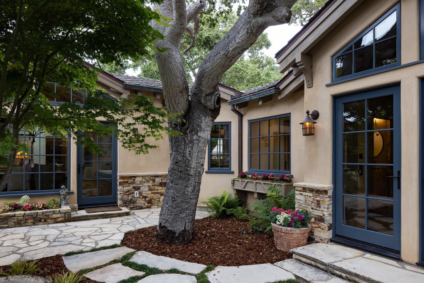 Detail Gallery Image 31 of 42 For 0 12th Avenue 2 Se of Casanova St, Carmel,  CA 93923 - 3 Beds | 2 Baths