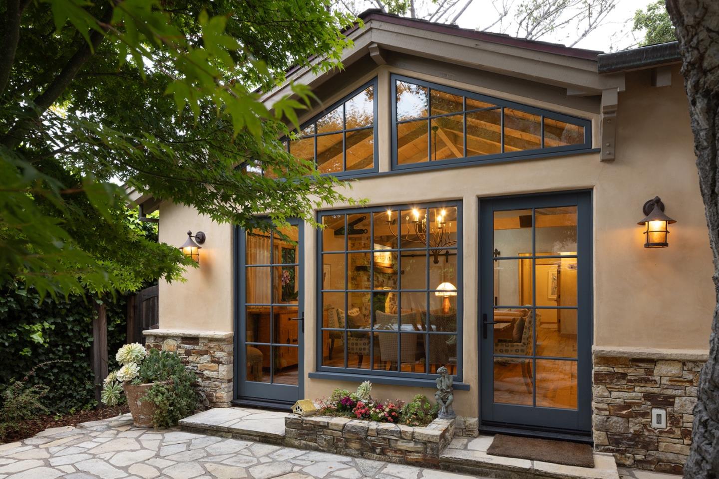 Detail Gallery Image 33 of 42 For 0 12th Avenue 2 Se of Casanova St, Carmel,  CA 93923 - 3 Beds | 2 Baths