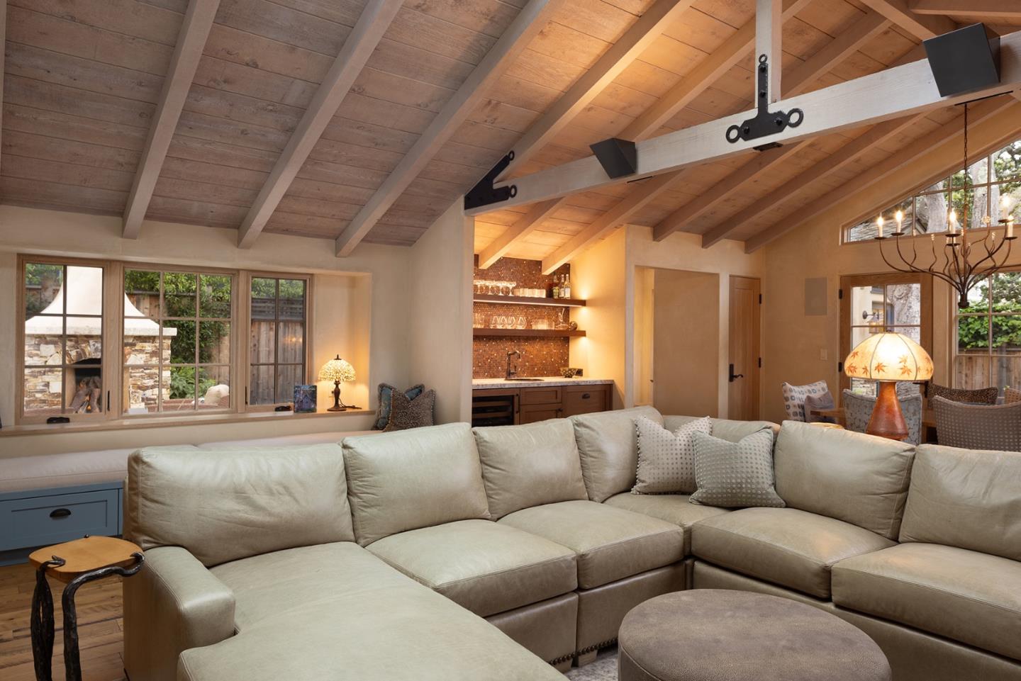 Detail Gallery Image 6 of 42 For 0 12th Avenue 2 Se of Casanova St, Carmel,  CA 93923 - 3 Beds | 2 Baths