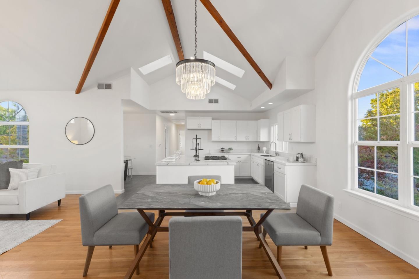 Detail Gallery Image 33 of 57 For 726 Schiele Ave, San Jose,  CA 95126 - 4 Beds | 4 Baths