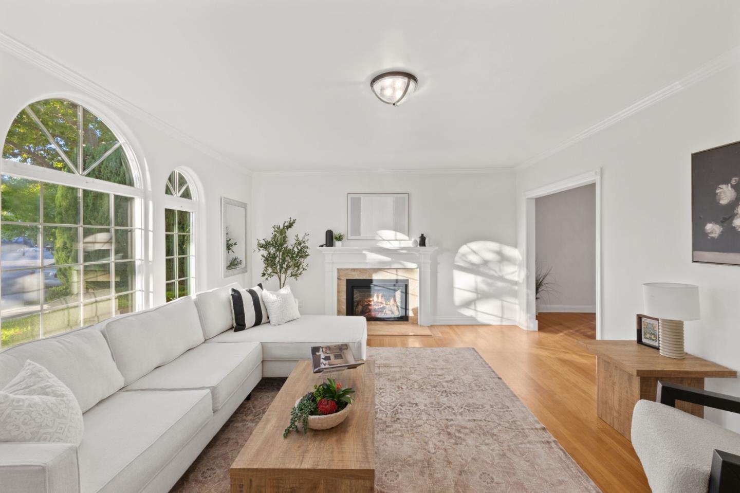Detail Gallery Image 6 of 57 For 726 Schiele Ave, San Jose,  CA 95126 - 4 Beds | 4 Baths